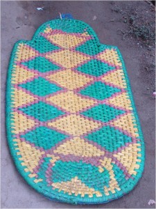 woven-prayer-mat